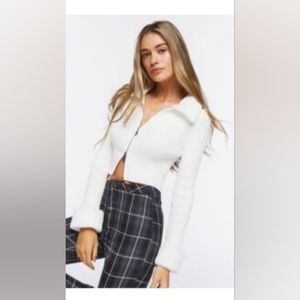 Faux fur trim zip-up sweater